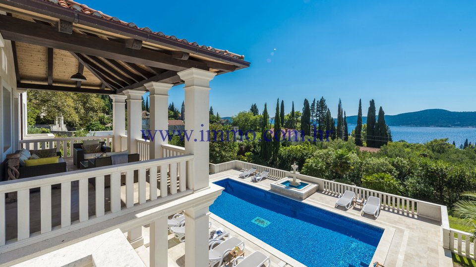 NEW VILLA WITH POOL AND SEA VIEW NEAR DUBROVNIK