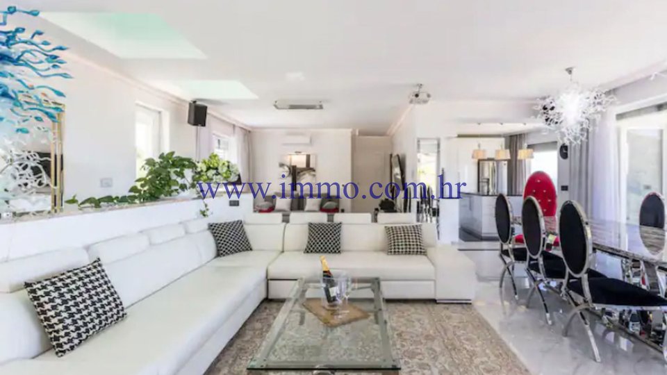 Casa, 550 m2, Vendita, Split