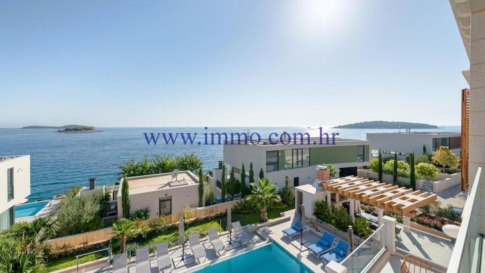 NEW LUXURY STONE VILLA WITH POOL AND SEA VIEW