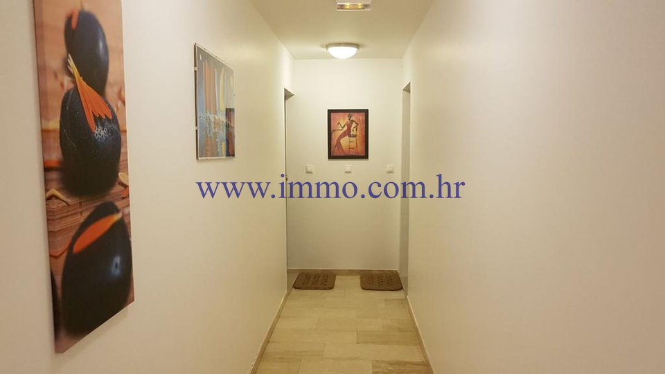 Hiša, 480 m2, Prodaja, Trogir - Čiovo