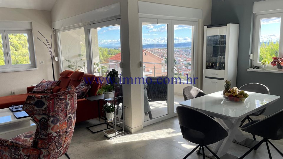 PENTHOUSE MIT PANORAMA-MEERBLICK