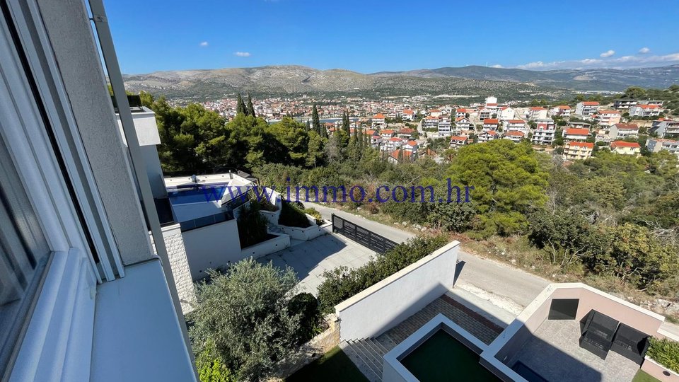 PENTHOUSE MIT PANORAMA-MEERBLICK