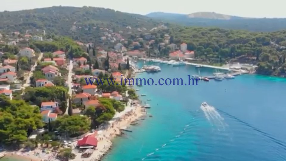 OTOK ŠOLTA, INVESTICIJSKA PRILIKA!! GRAĐEVNO ZEMLJIŠTE SA PROJEKTOM IZGRADNJE LUKSUZNE VILLE