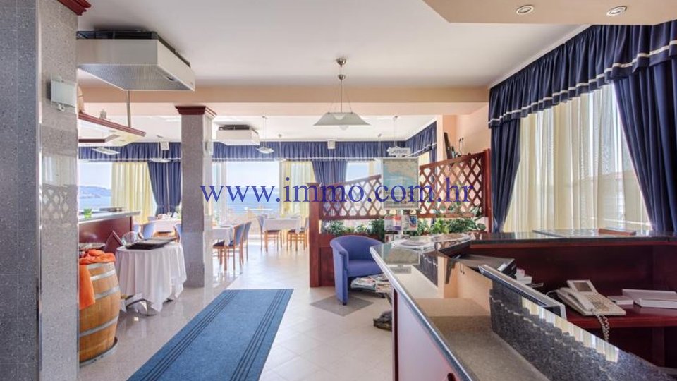 Hotel, 900 m2, Prodaja, Trogir
